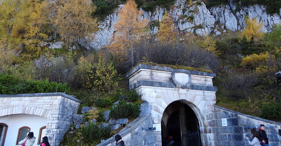 Eagles-Nest-Tunnel-Entrance